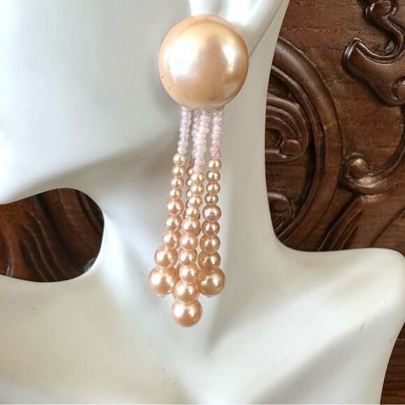 Faux pink pearl long post earrings - Picture 6 of 8